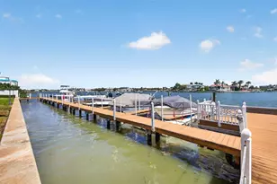 8931 Blind Pass Rd, Saint Pete Beach, FL 33706 - Photo 21