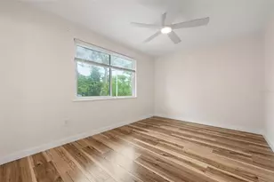 308 Ohio Pl, Sarasota, FL 34236 - Photo 13