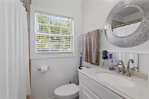 2857 Wood St, Sarasota, FL 34237 - Photo 13