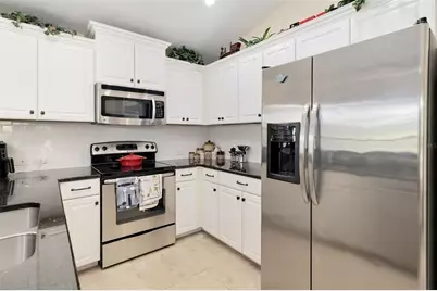 6417 Pine Breeze Run, Sarasota, FL 34243 - Photo 13