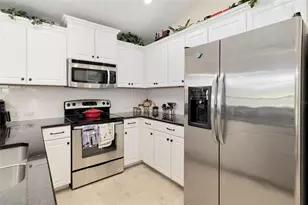 6417 Pine Breeze Run, Sarasota, FL 34243 - Photo 13