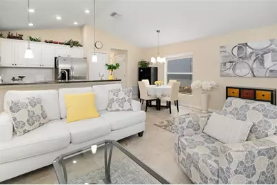 6417 Pine Breeze Run, Sarasota, FL 34243 - Photo 9