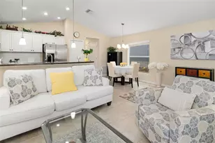 6417 Pine Breeze Run, Sarasota, FL 34243 - Photo 9