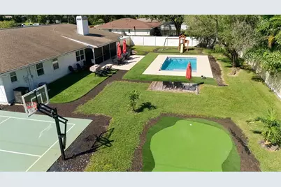2307 51st Street W, Bradenton, FL 34209 - Photo 9