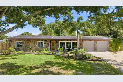 2630 Sunnybrook Drive, Sarasota, FL 34239 - Photo 3