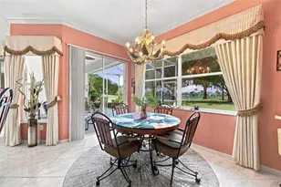 2223 Platinum Dr, Sun City Center, FL 33573 - Photo 37