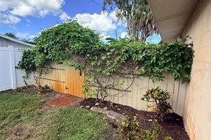 1729 Laramie St, Sarasota, FL 34231 - Photo 95