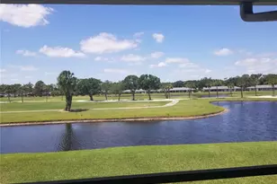 7050 Fairway Bend Ln, Sarasota, FL 34243 - Photo 33