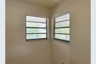 7050 Fairway Bend Lane #266, Sarasota, FL 34243 - Photo 9