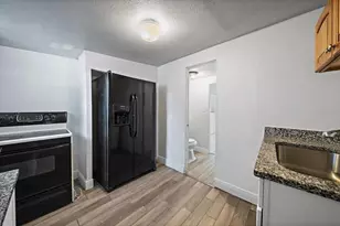 2922 Sample Loop, Tampa, FL 33619 - Photo 19