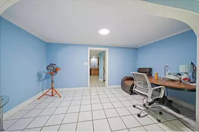 2922 Sample Loop, Tampa, FL 33619 - Photo 5