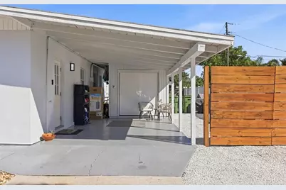 2821 Bay Street, Sarasota, FL 34237 - Photo 29