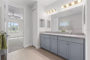 9961 Cross River Trl, Parrish, FL 34219 - Photo 7