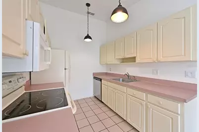 3401 36th Street W, Bradenton, FL 34205 - Photo 9