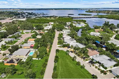 715 Oak Street, Bradenton, FL 34208 - Photo 41
