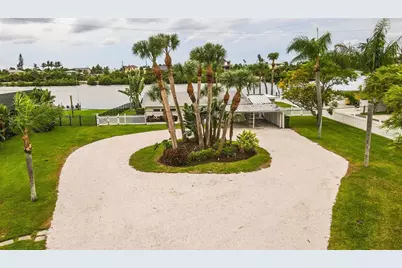 321 Bayshore Road, Nokomis, FL 34275 - Photo 9