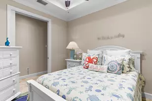 8227 Varenna Dr, Sarasota, FL 34231 - Photo 23