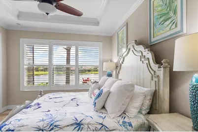 8227 Varenna Drive, Sarasota, FL 34231 - Photo 17