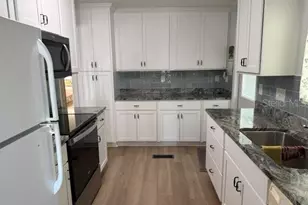 3412 Oakwood Blvd N, Sarasota, FL 34237 - Photo 3