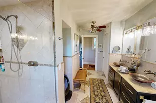 1230 Estremadura Dr, Bradenton, FL 34209 - Photo 49