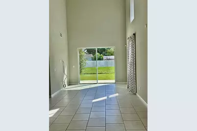 2113 Laceflower Drive, Brandon, FL 33510 - Photo 9