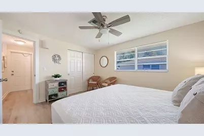 210 66th Street, Holmes Beach, FL 34217 - Photo 33