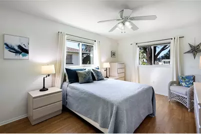 3327 S Lockwood Ridge Road, Sarasota, FL 34239 - Photo 27