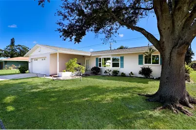 3327 S Lockwood Ridge Road, Sarasota, FL 34239 - Photo 31