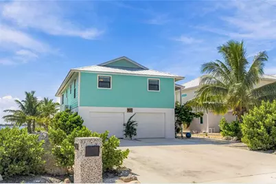 901 Chapin Boulevard, Englewood, FL 34223 - Photo 3
