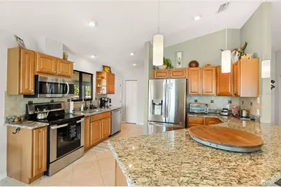 901 Chapin Boulevard, Englewood, FL 34223 - Photo 23