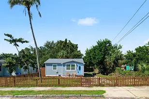1815 12th St S, Saint Petersburg, FL 33705 - Photo 1