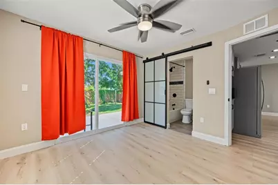 1815 12th Street S, Saint Petersburg, FL 33705 - Photo 25
