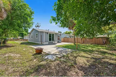 1815 12th Street S, Saint Petersburg, FL 33705 - Photo 37