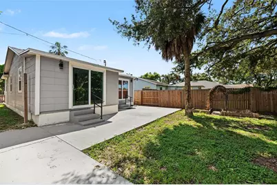 1815 12th Street S, Saint Petersburg, FL 33705 - Photo 39