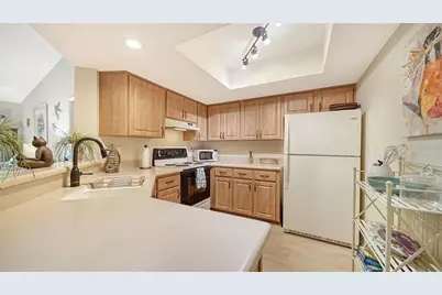 4091 Center Pointe Place #40A, Sarasota, FL 34233 - Photo 15