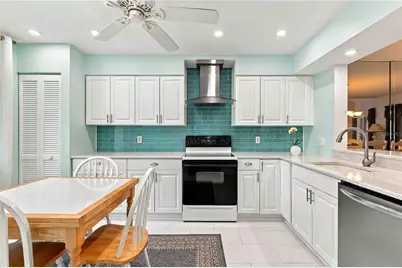 6101 34th Street W #22H, Bradenton, FL 34210 - Photo 13