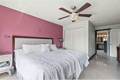 1009 45th Street E, Bradenton, FL 34208 - Photo 41