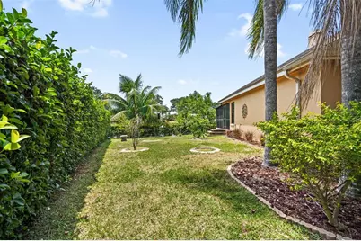 1009 45th Street E, Bradenton, FL 34208 - Photo 69