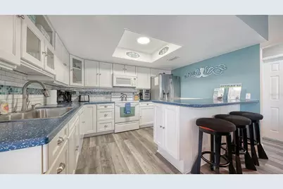 2514 Avenue B, Bradenton Beach, FL 34217 - Photo 33