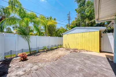 405 80th Street #B, Holmes Beach, FL 34217 - Photo 23