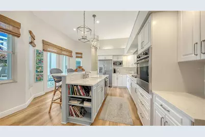 8010 Collingwood Court, University Park, FL 34201 - Photo 19
