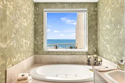 2185 Gulf Of Mexico Drive #243, Longboat Key, FL 34228 - Photo 35