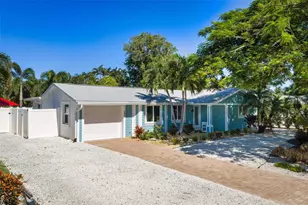 504 69th St, Holmes Beach, FL 34217 - Photo 1