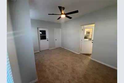 1020 25th Street E, Palmetto, FL 34221 - Photo 13
