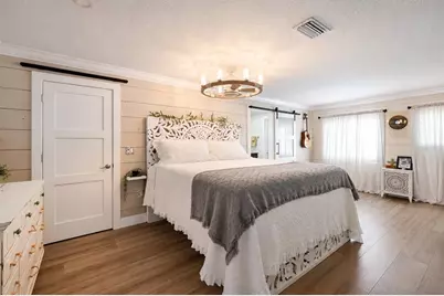 902 25th Avenue W, Palmetto, FL 34221 - Photo 17