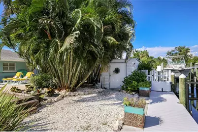 902 25th Avenue W, Palmetto, FL 34221 - Photo 45