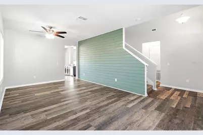 909 Meadow Glade Drive, Ruskin, FL 33570 - Photo 17