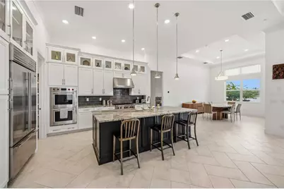 8110 Redonda Loop, Bradenton, FL 34202 - Photo 9