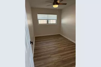 2715 Nancy Street, Sarasota, FL 34237 - Photo 11