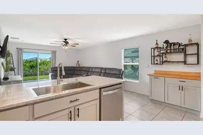 5250 Rocky Coast Place, Palmetto, FL 34221 - Photo 11